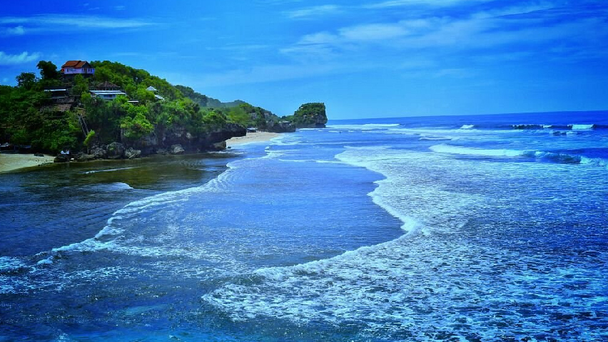 Menelusuri Indahnya Pantai Indrayanti di Gunungkidul