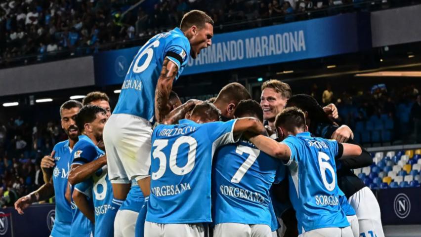 Napoli di Puncak Liga Italia