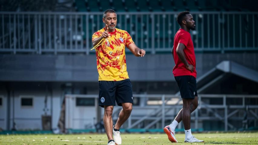 Ze Gomes Saat Melatih Arema FC