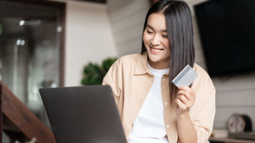 List 200 Pinjol Ilegal, Waspada Makin Boncos