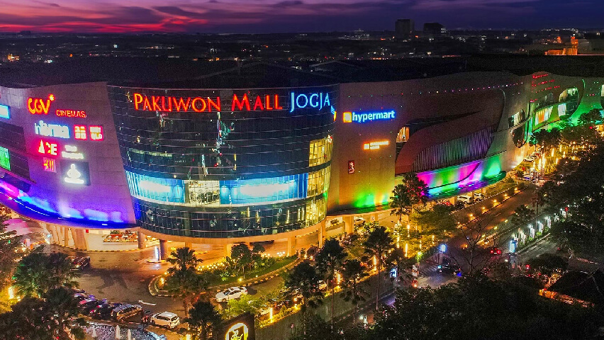 10 Mall di Jogja Paling Seru buat Shopping, Makan, dan Nonton