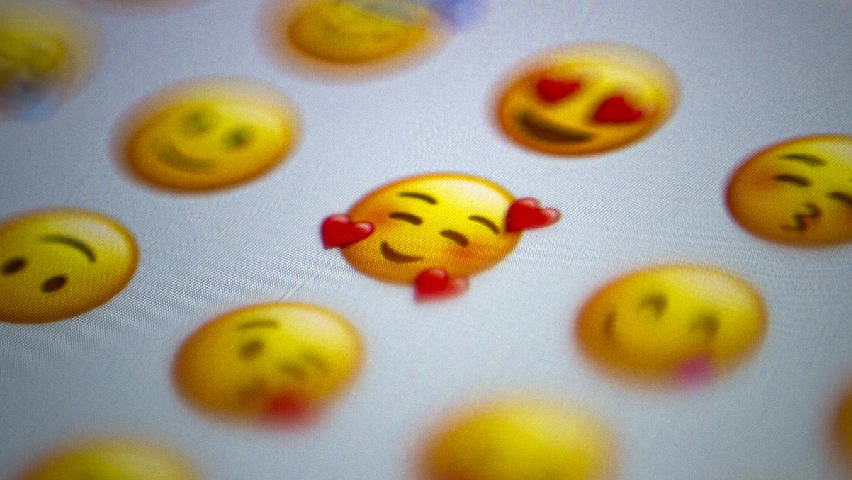Pahami Arti Emoji Maknanya Bikin Penasaran