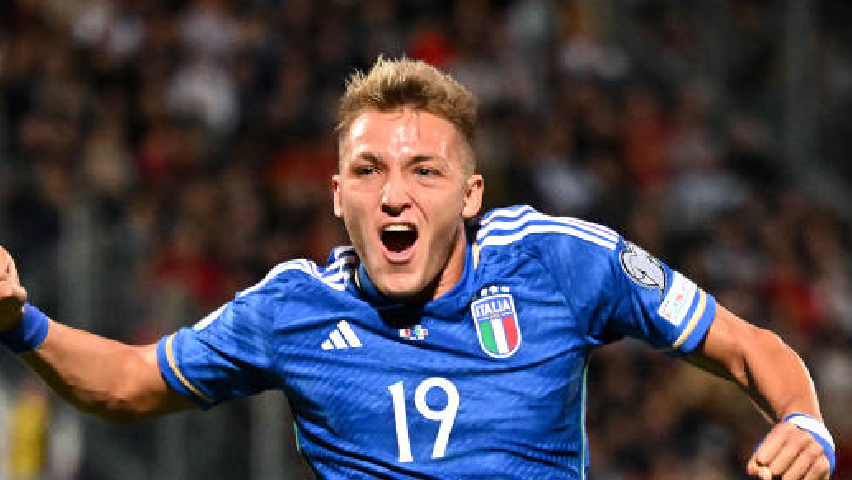 Mateo Retegui Top Skor Sementara