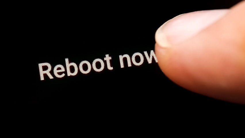 Benarkah Reboot Bikin Data HP Jadi Hilang