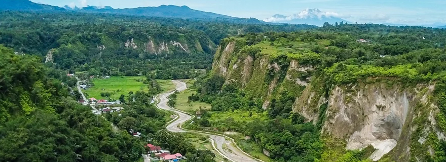 Ngarai Sianok Keajaiban Alam di Uang Rp2000