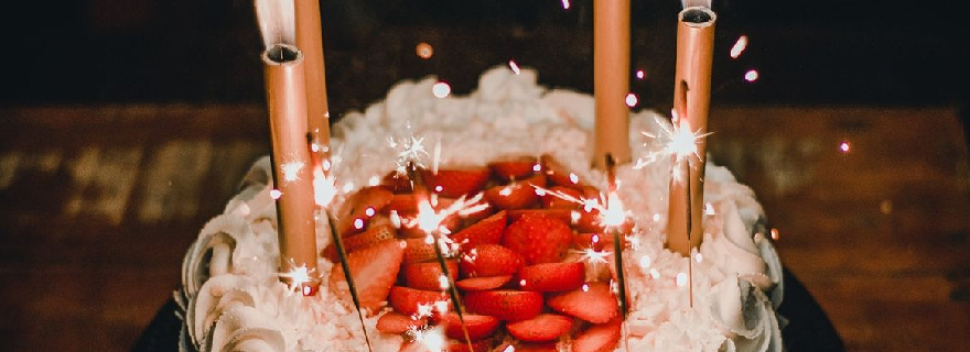 60 Ucapan Ulang Tahun untuk Pacar Paling Romantis & Berkesan