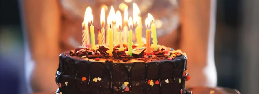 50 Kata-kata Ulang Tahun untuk Pacar, Bikin Sayang Lagi!