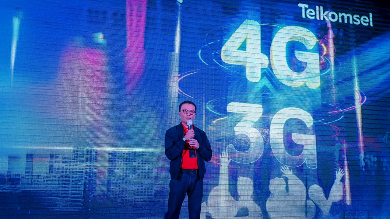 Expanding 4G LTE Coverage Across Indonesia