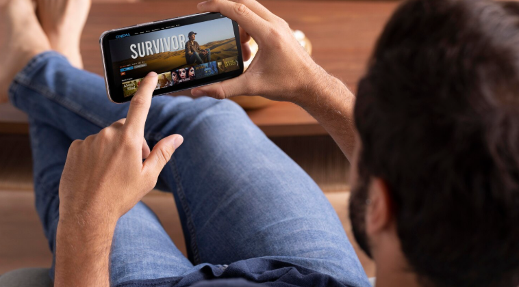 Cara Nonton TV Online dari HP dengan Mudah