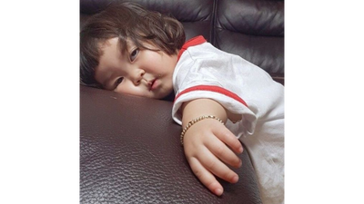 Stiker WA Lucu Anak Kecil #10.